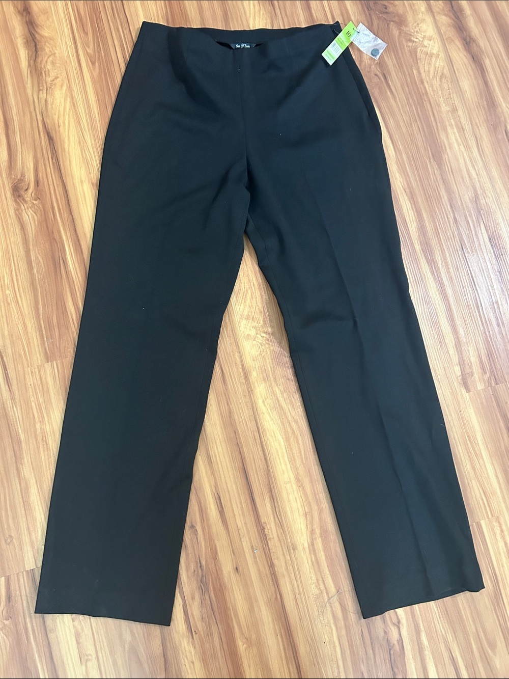 NIC+ZOE Black Straight-Leg Jeans